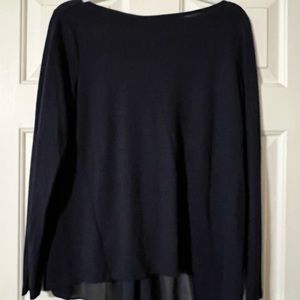 Woman’s Ann Taylor long sleeve top